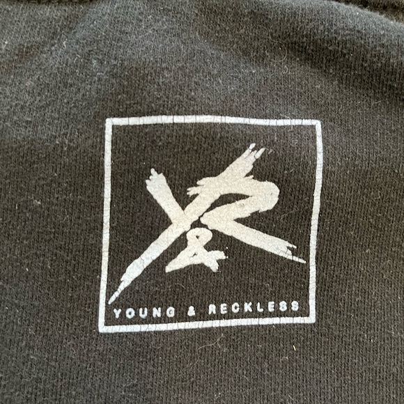 Young & Reckless black camo logo hoodie Y2K - Picture 4 of 5